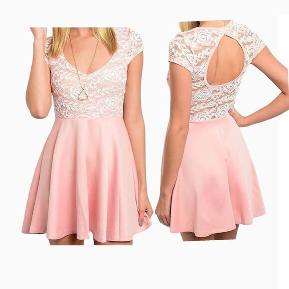 🆕 Catwalk Studia Dress Juniors Size L Peach Pink Lace Babydoll Cutout NWT - Picture 1 of 12